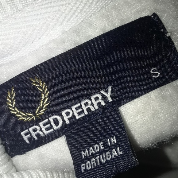 Fred Perry jacket - Picture 3 of 3